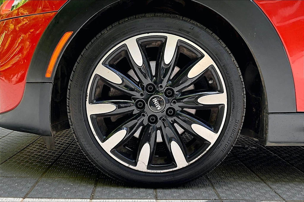 Thumbnail: 2019 MINI Cooper - 8