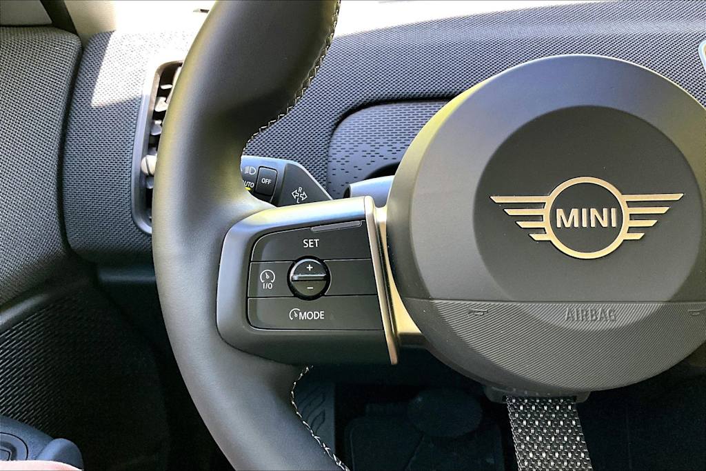 Thumbnail: 2025 MINI Cooper Countryman - 25