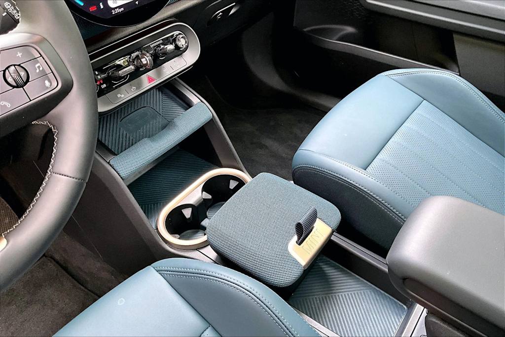 Thumbnail: 2025 MINI Cooper Countryman - 16