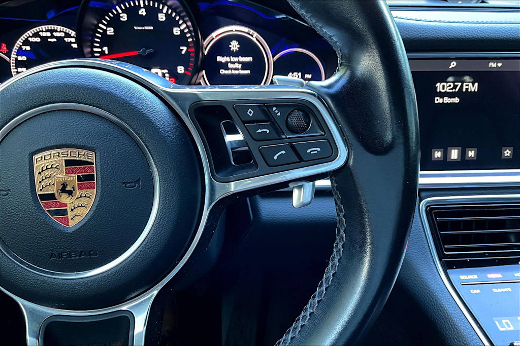 Thumbnail: 2018 Porsche Panamera - 27