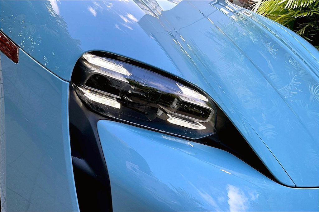 Thumbnail: 2023 Porsche Taycan - 31