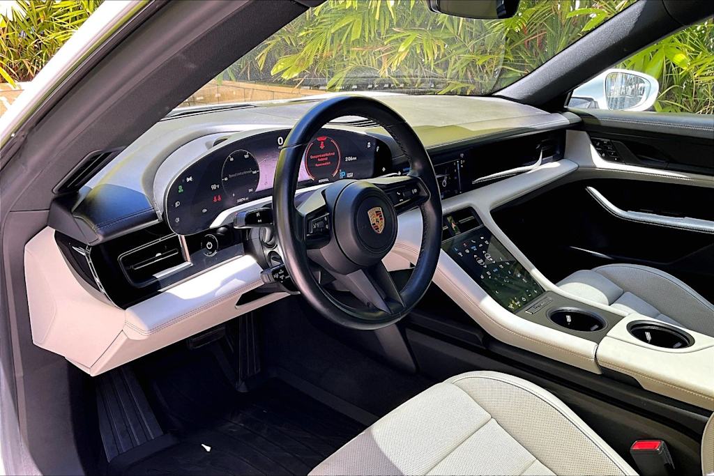 Thumbnail: 2021 Porsche Taycan - 2