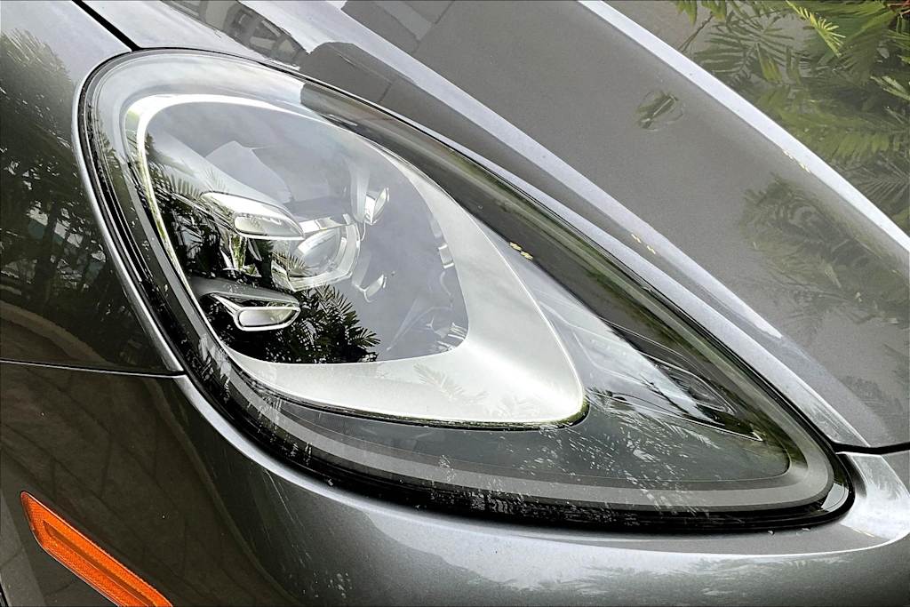 Thumbnail: 2021 Porsche Cayenne - 31