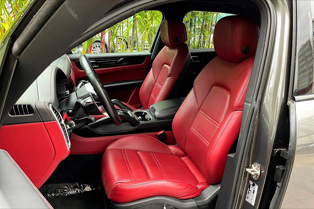 Thumbnail: 2021 Porsche Cayenne - 11