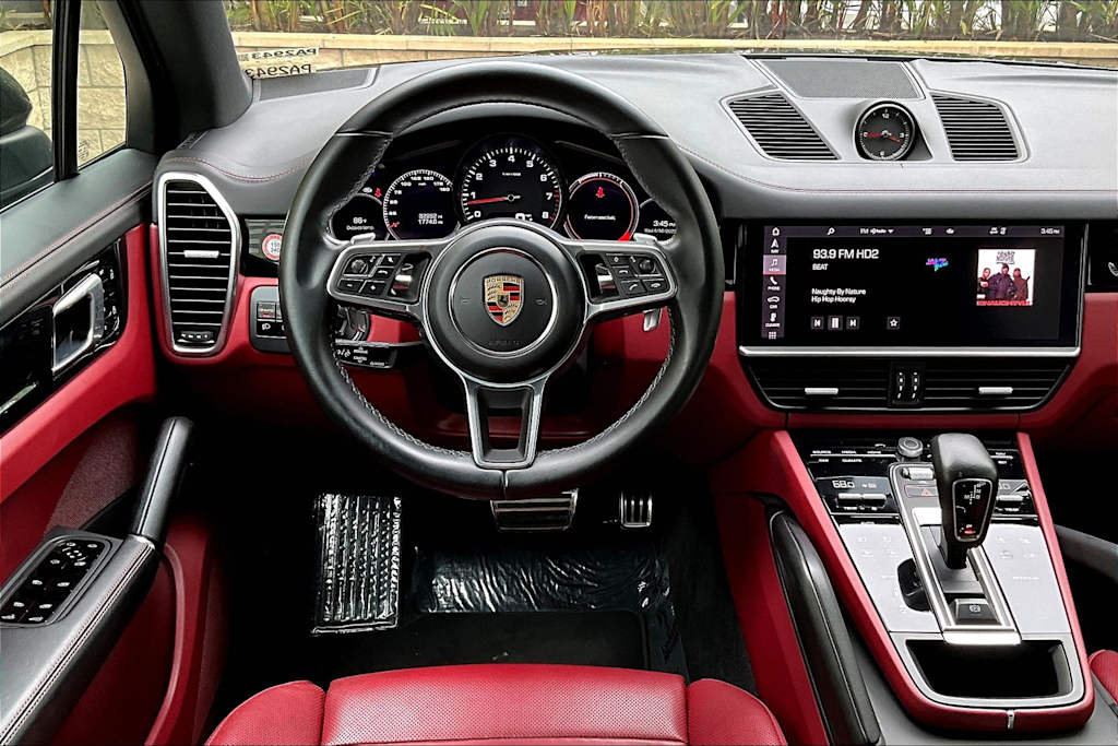 Thumbnail: 2021 Porsche Cayenne - 14