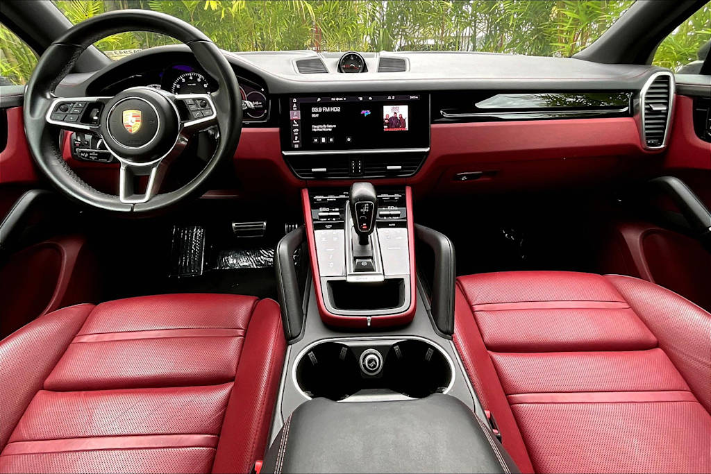 Thumbnail: 2021 Porsche Cayenne - 10