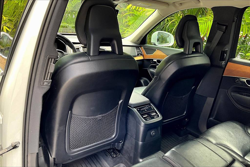 Thumbnail: 2021 Volvo XC90 - 12