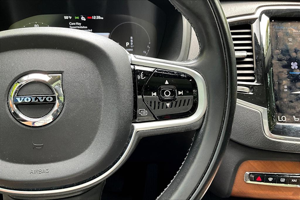 Thumbnail: 2021 Volvo XC90 - 27