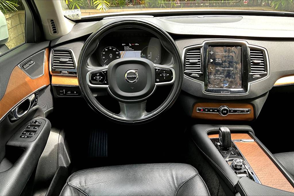 Thumbnail: 2021 Volvo XC90 - 14