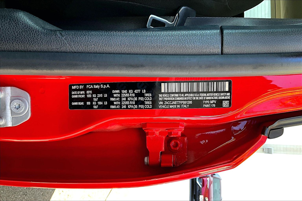 Thumbnail: 2015 Jeep Renegade - 21