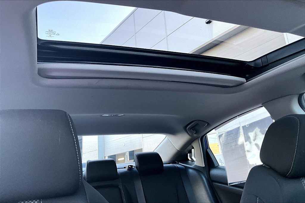 Thumbnail: 2019 Honda Civic - 30