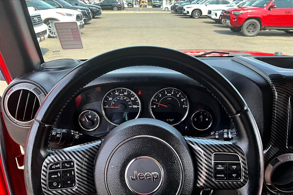 Thumbnail: 2015 Jeep Wrangler - 19