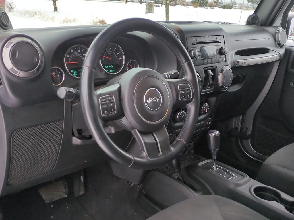 2014 Jeep Wrangler Unlimited Sport 2