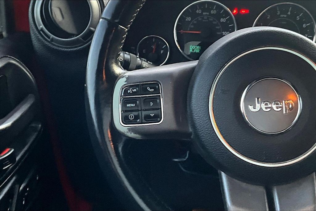 Thumbnail: 2016 Jeep Wrangler - 25