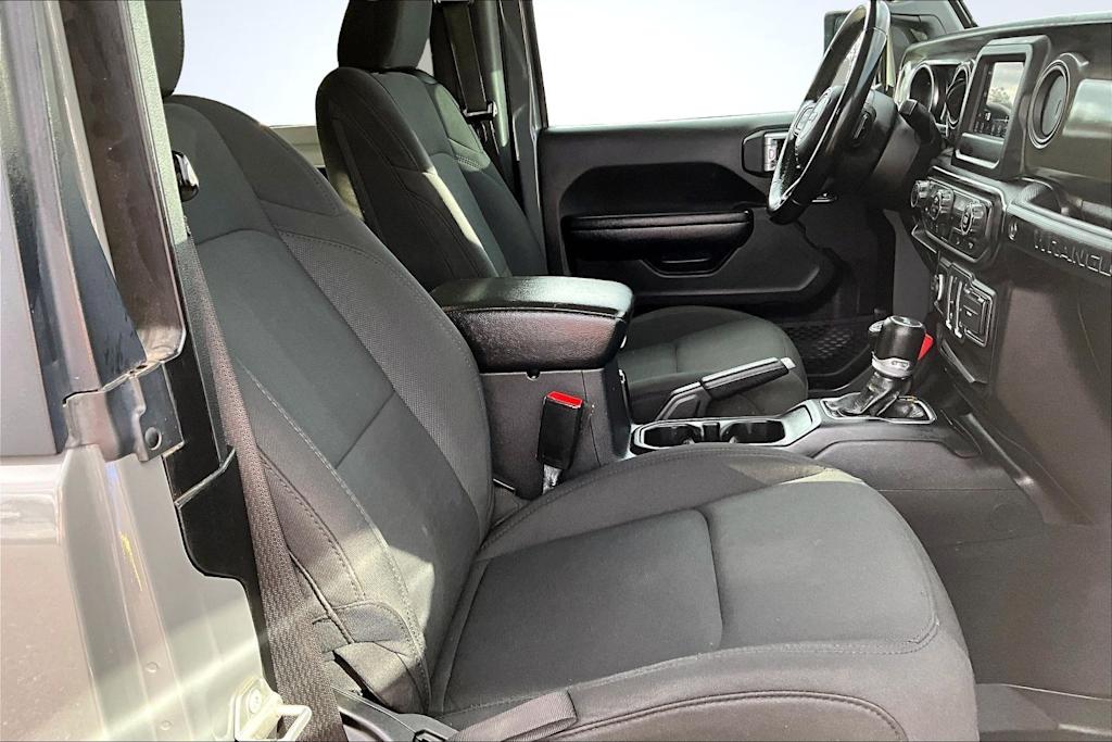 Thumbnail: 2021 Jeep Wrangler - 12