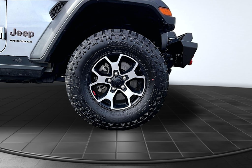 Thumbnail: 2020 Jeep Wrangler - 32