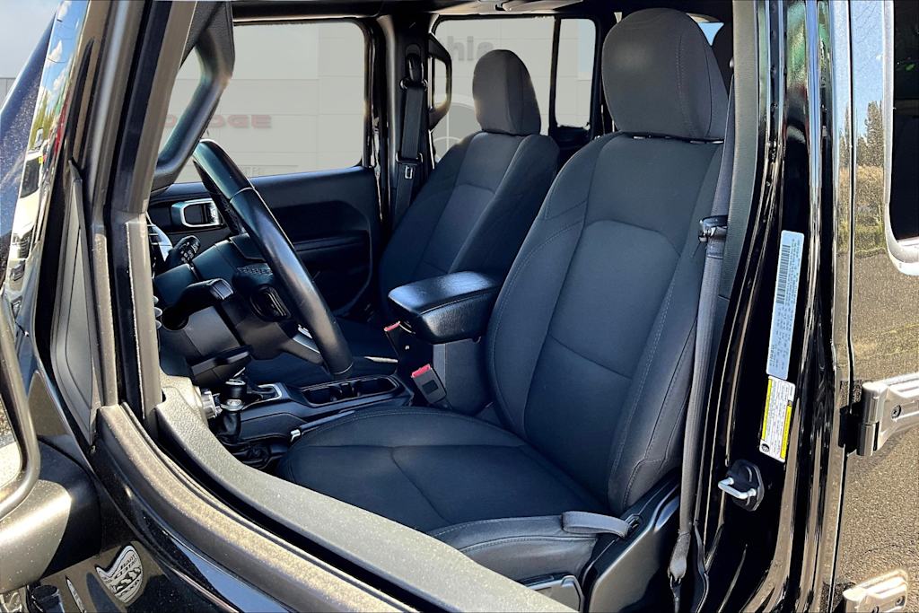 2018 Jeep Wrangler Unlimited Sport 10