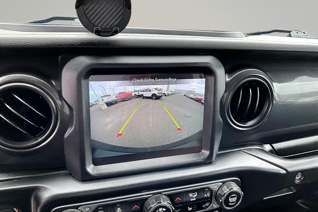 Thumbnail: 2023 Jeep Wrangler - 16