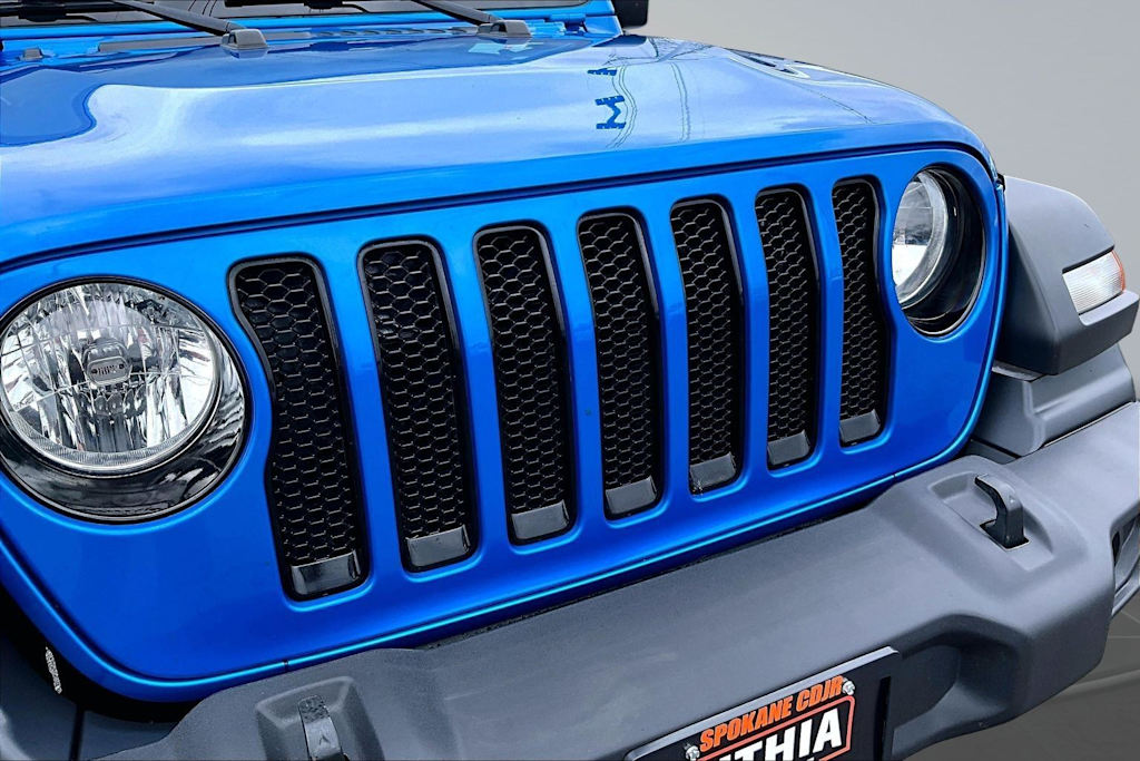 Thumbnail: 2023 Jeep Wrangler - 33