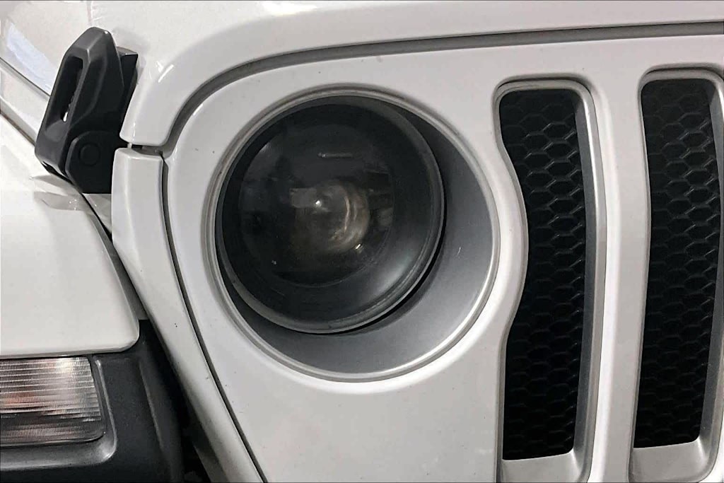 Thumbnail: 2019 Jeep Wrangler - 31