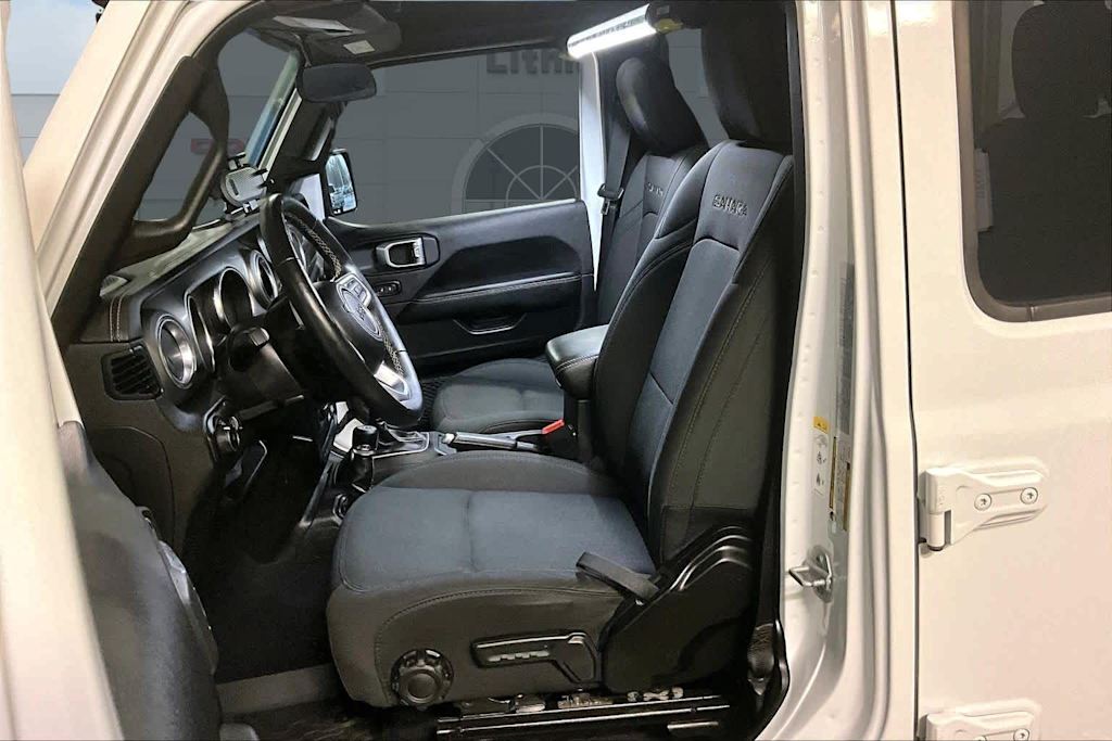 Thumbnail: 2019 Jeep Wrangler - 10