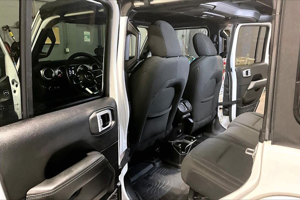 Thumbnail: 2019 Jeep Wrangler - 12