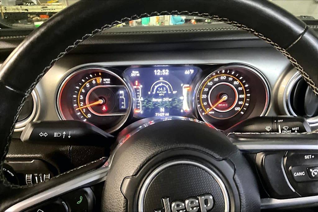 Thumbnail: 2019 Jeep Wrangler - 16