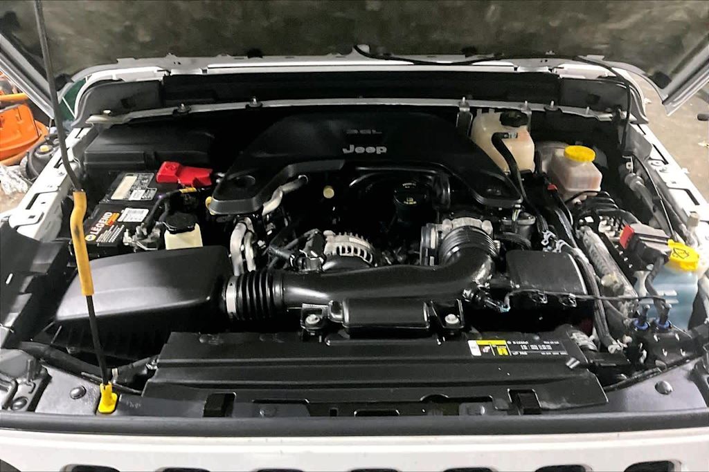 Thumbnail: 2019 Jeep Wrangler - 8