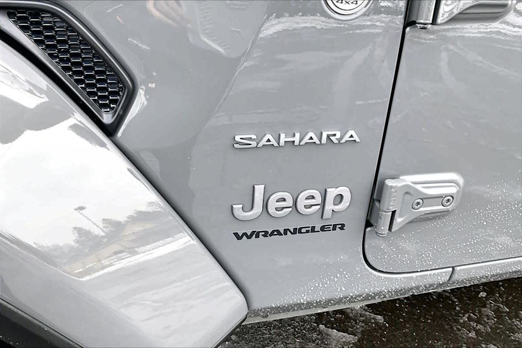 Thumbnail: 2023 Jeep Wrangler - 7