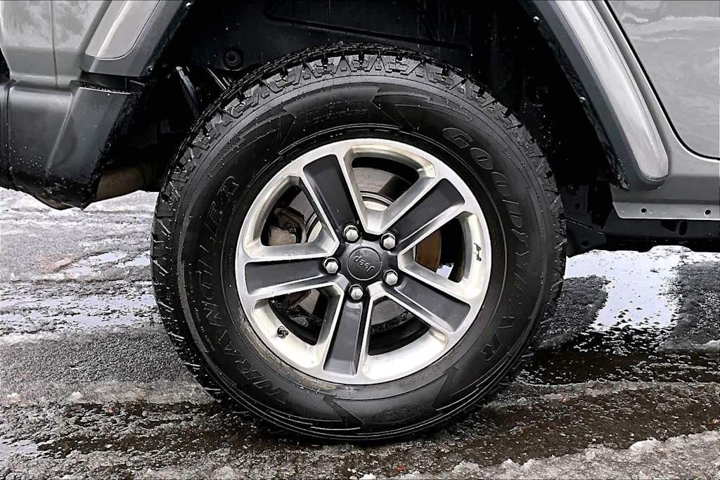 Thumbnail: 2023 Jeep Wrangler - 34