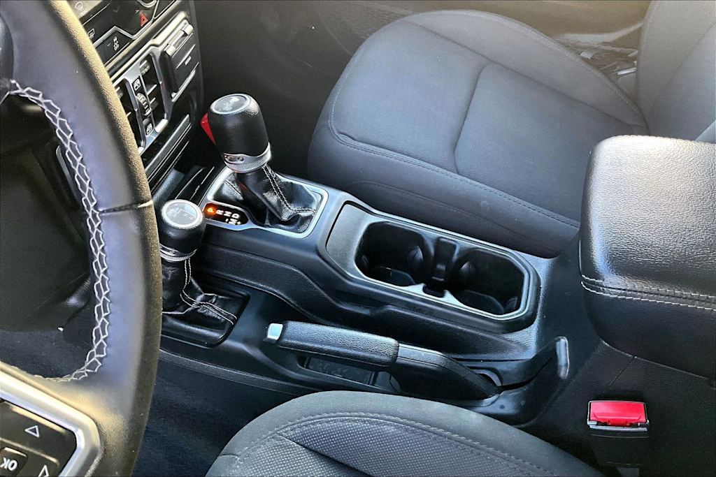 Thumbnail: 2023 Jeep Wrangler - 16