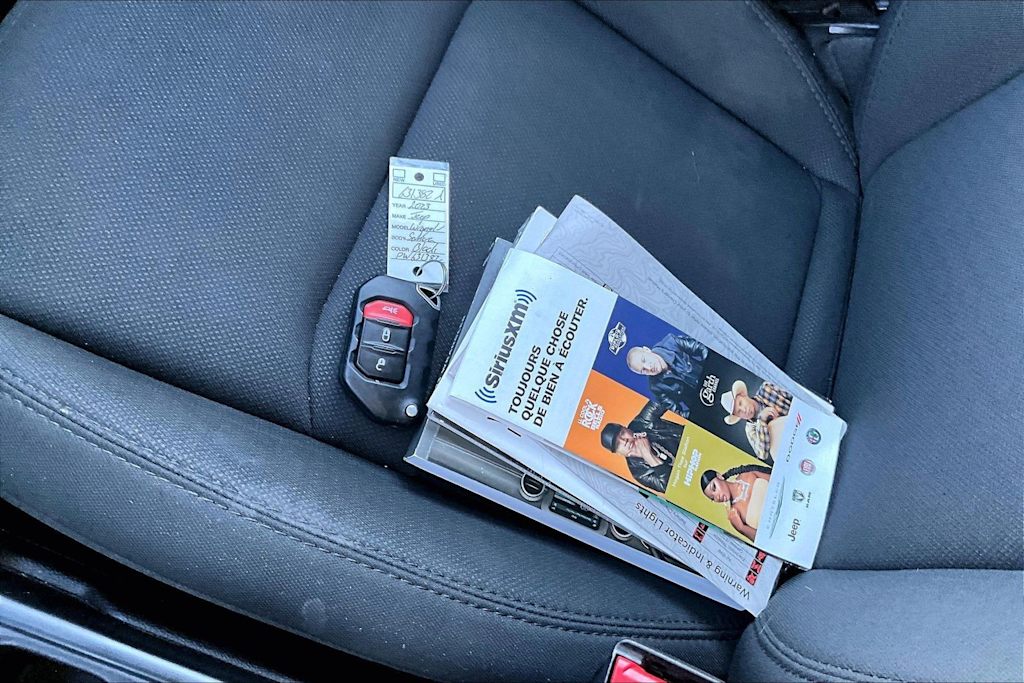 Thumbnail: 2023 Jeep Wrangler - 18