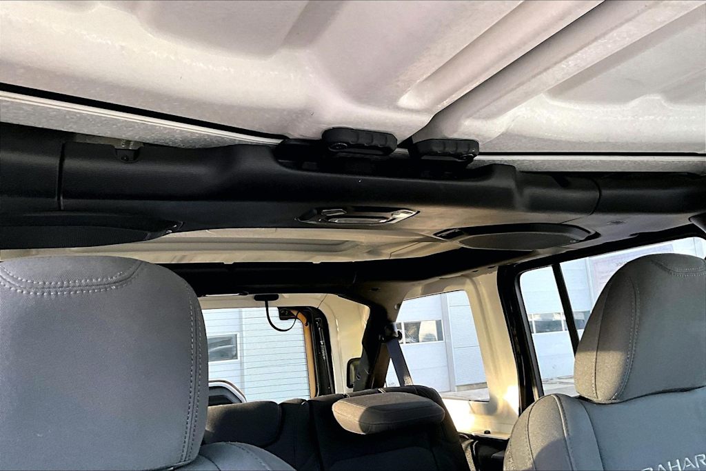 Thumbnail: 2023 Jeep Wrangler - 29