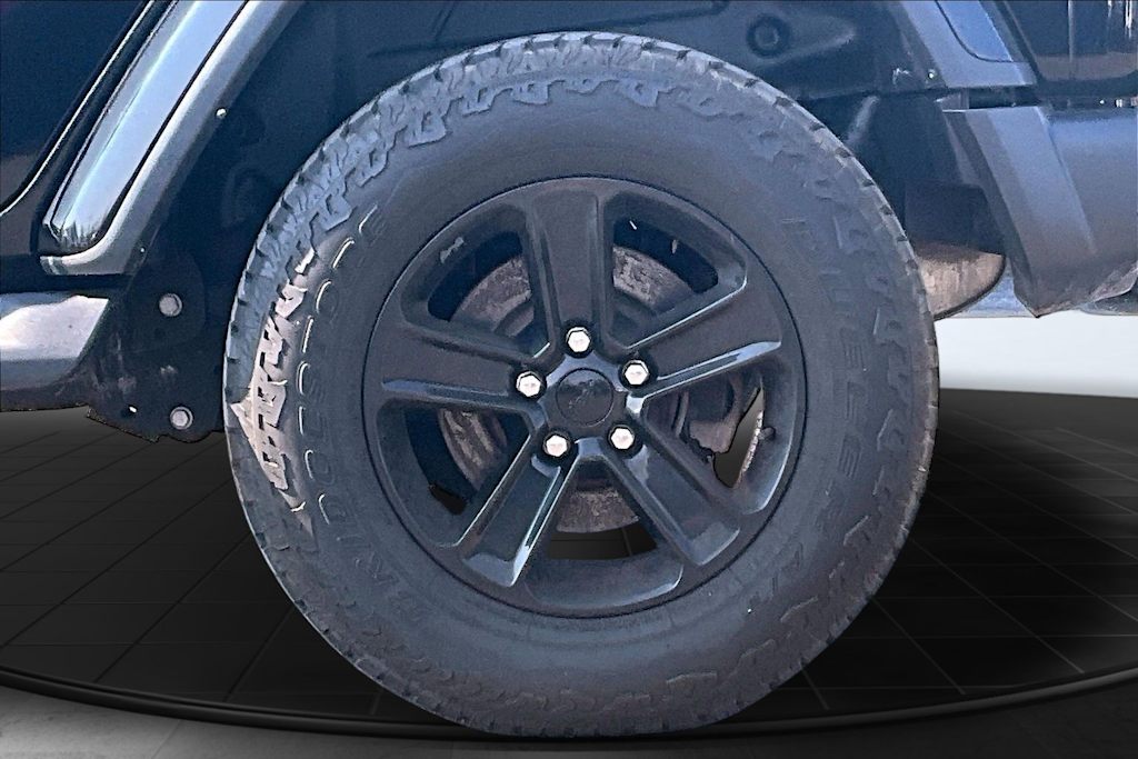 Thumbnail: 2023 Jeep Wrangler - 35