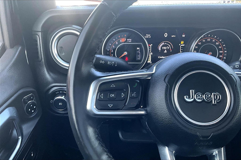 Thumbnail: 2023 Jeep Wrangler - 24
