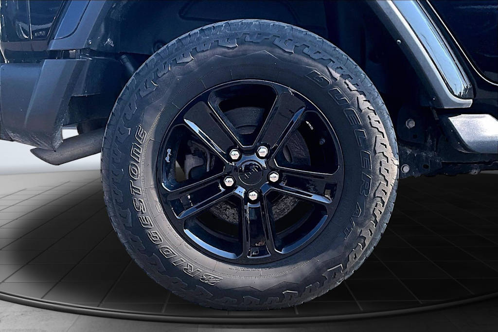 Thumbnail: 2023 Jeep Wrangler - 34