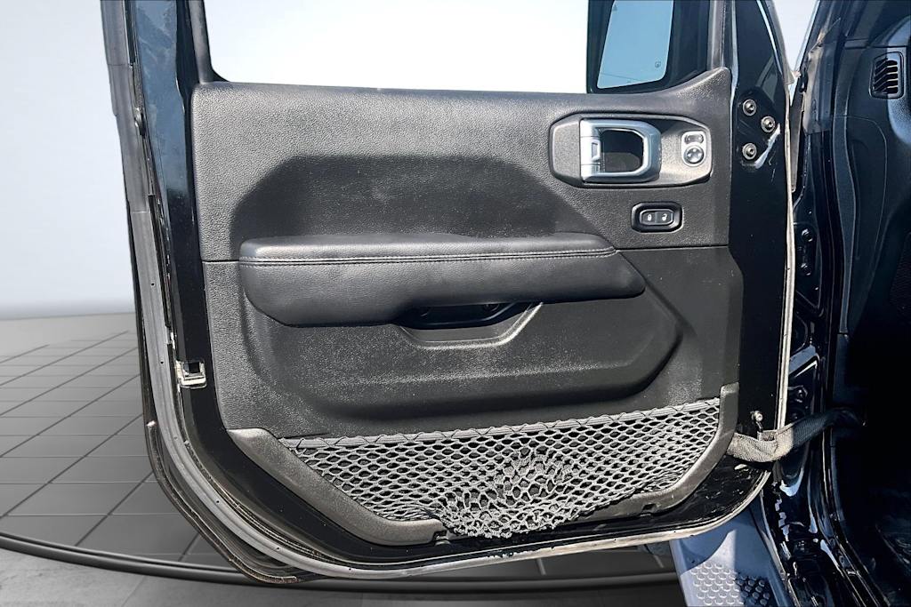 Thumbnail: 2023 Jeep Wrangler - 27