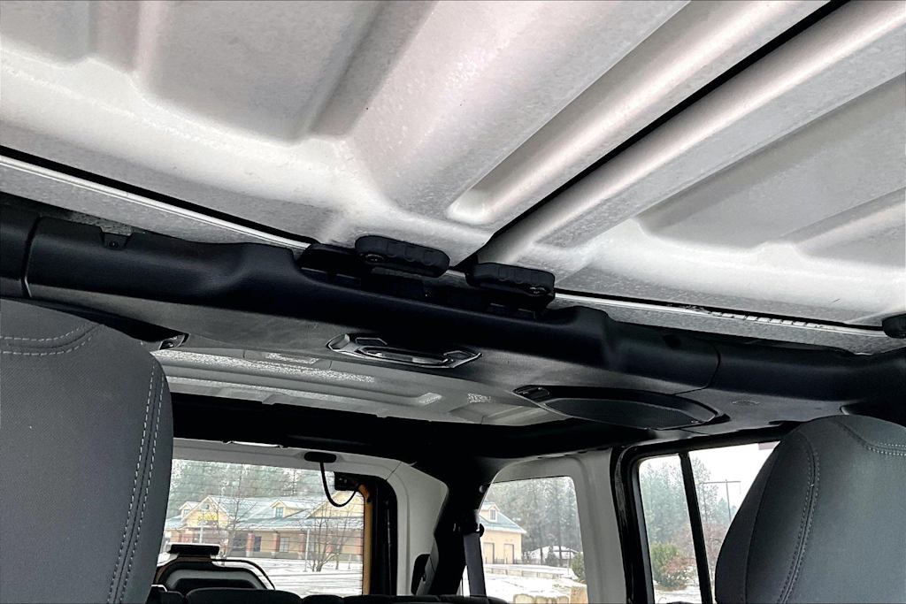 Thumbnail: 2023 Jeep Wrangler - 30