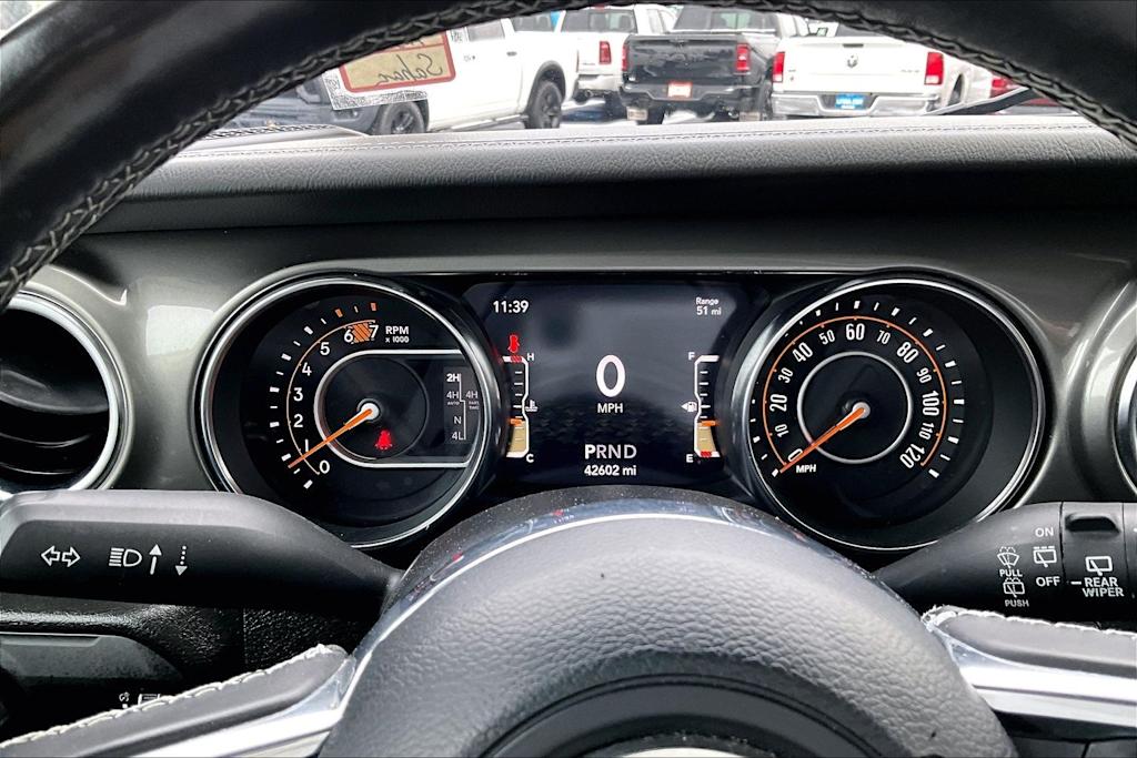 Thumbnail: 2023 Jeep Wrangler - 17