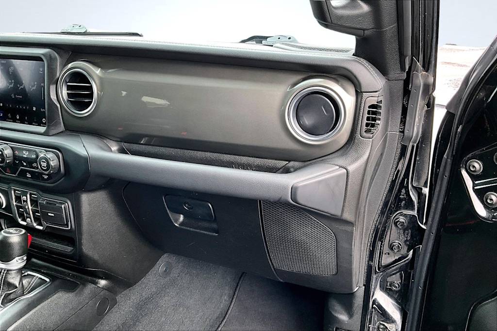 Thumbnail: 2023 Jeep Wrangler - 24