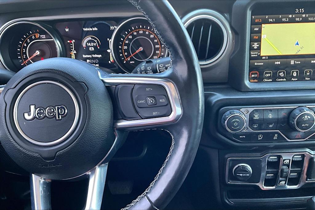 Thumbnail: 2022 Jeep Wrangler - 26