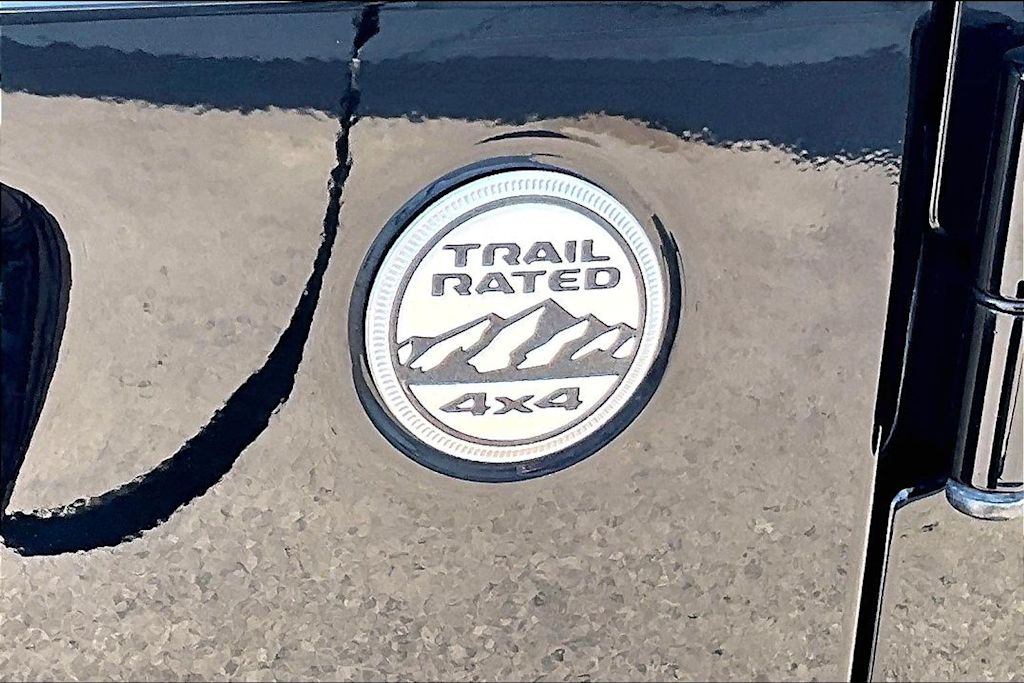 Thumbnail: 2022 Jeep Wrangler - 20