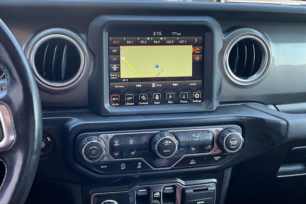 Thumbnail: 2022 Jeep Wrangler - 14