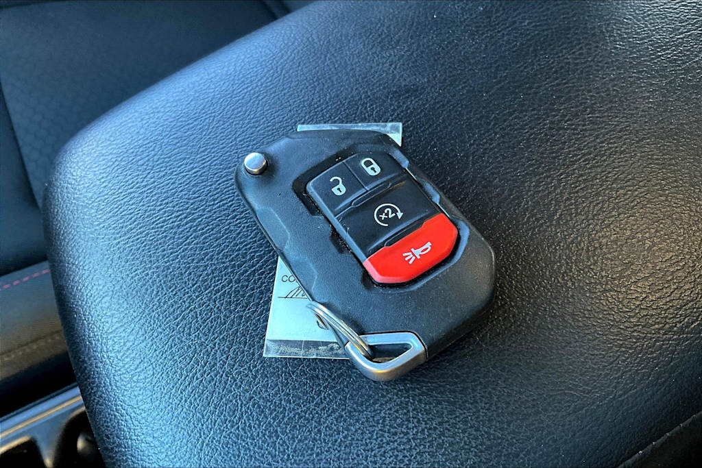 Thumbnail: 2021 Jeep Wrangler - 19