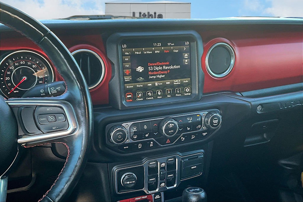 Thumbnail: 2021 Jeep Wrangler - 15