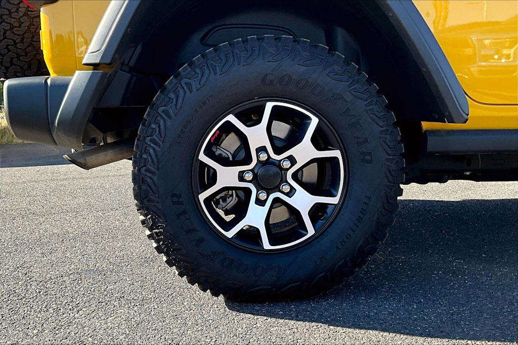 Thumbnail: 2021 Jeep Wrangler - 35