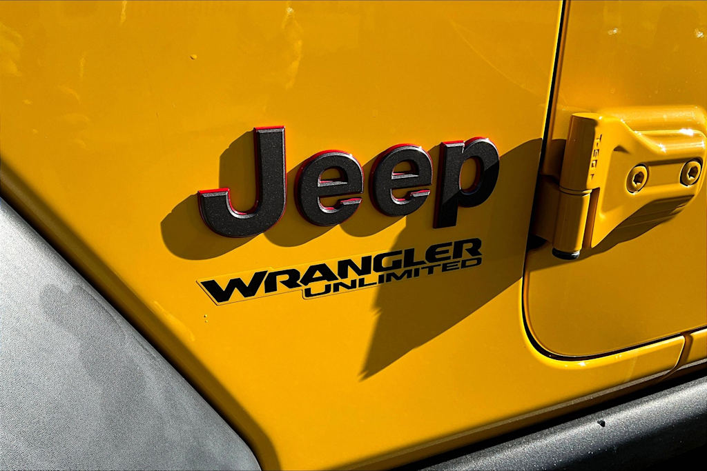 Thumbnail: 2021 Jeep Wrangler - 7
