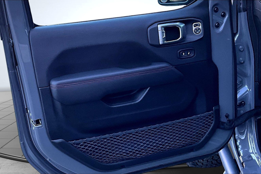 Thumbnail: 2023 Jeep Wrangler - 28