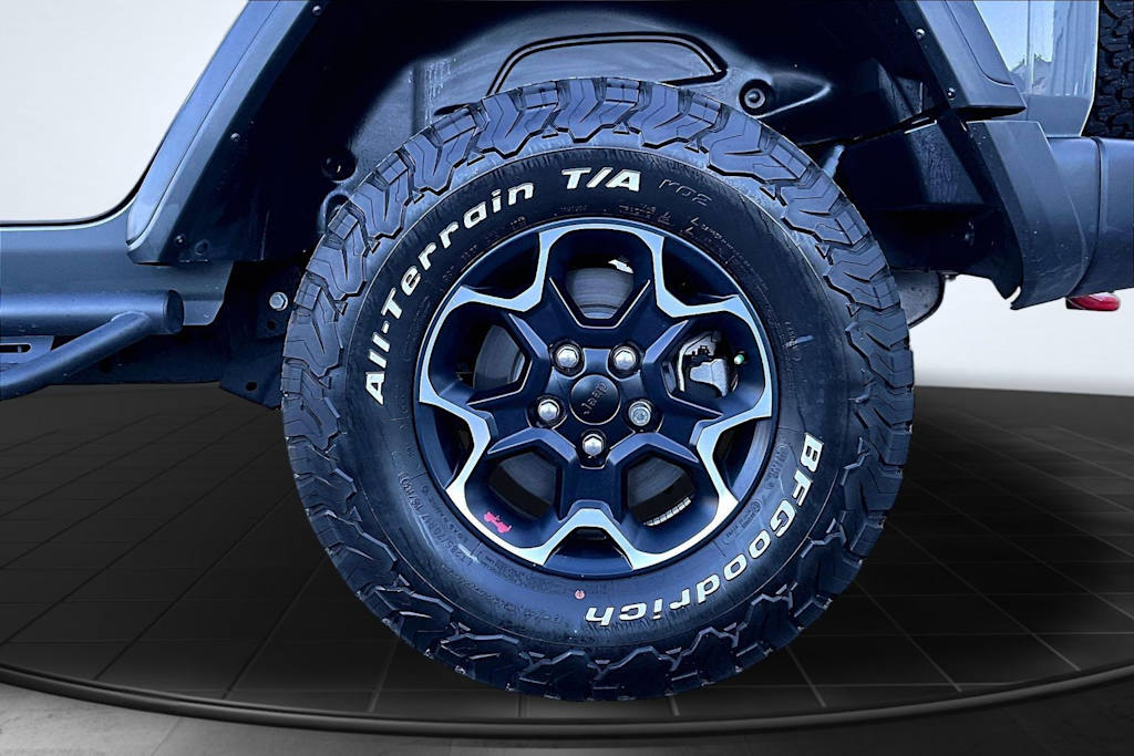 Thumbnail: 2023 Jeep Wrangler - 35