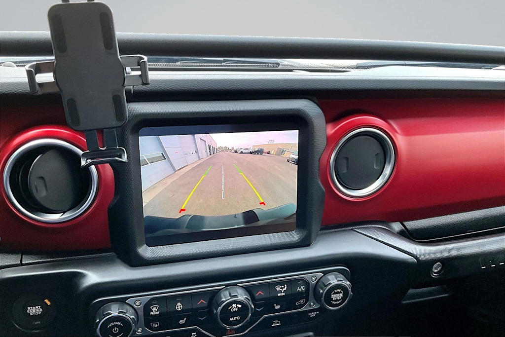 Thumbnail: 2023 Jeep Wrangler - 28